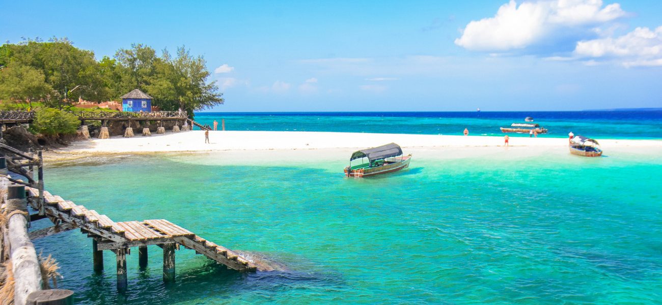 NOVEMBER 2025 10 DAYS GROUP TRIP ZANZIBAR AND TANZANIA SAFARI
